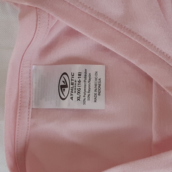 Athletic Top XL - Picture 3 of 3